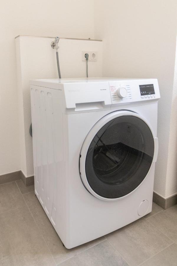 Unique: Zentrumsnahe 2 Zimmerwohnung In Villingen Mit Netflix 1 Og Exteriér fotografie